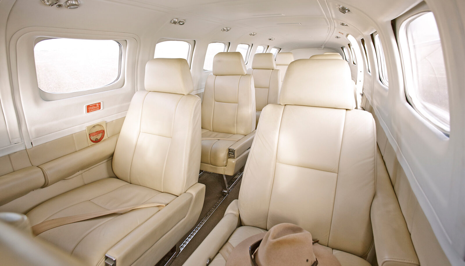 Luxury Private jet tours and air safaris across Australia