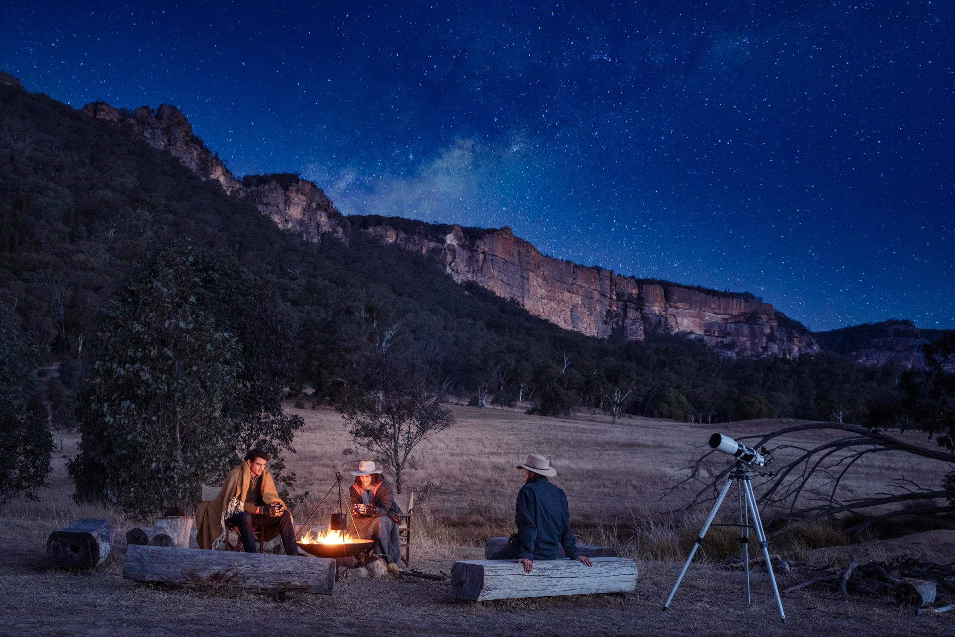 Campfire under Stars, Wolgan Valley