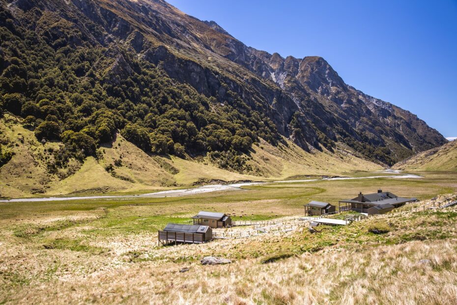 Incredible and remote luxury accommodation in the Southern Alps near Wanaka