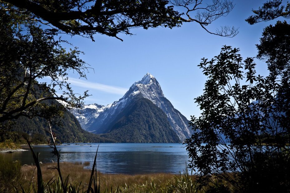 The stunning beauty of Milford Sound