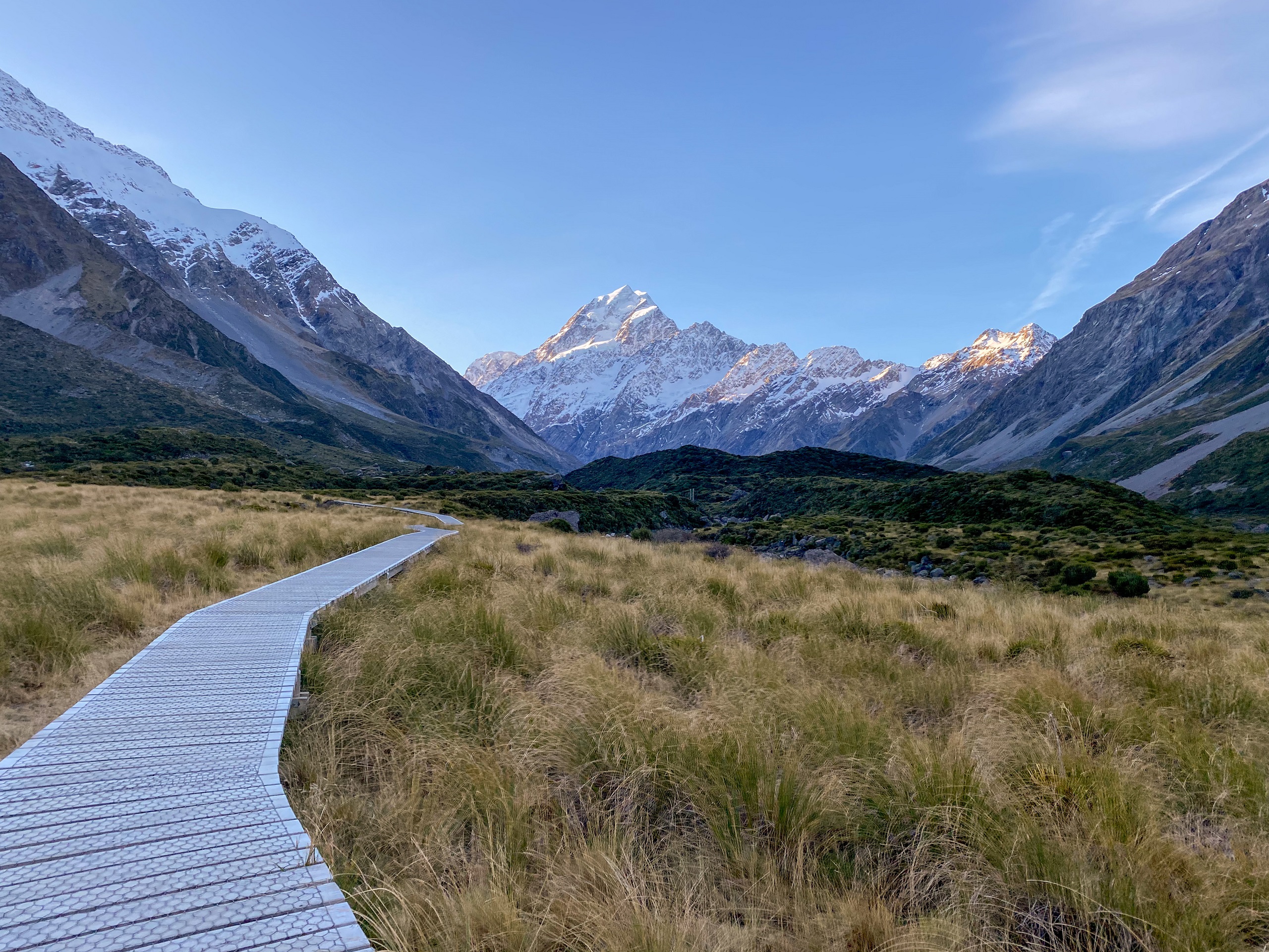 View of Mount Cook from the Hooker Valley Track hike