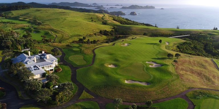 Aerial view of New Zealand's Rosewood Kauri Cliffs luxury lodge and golf course