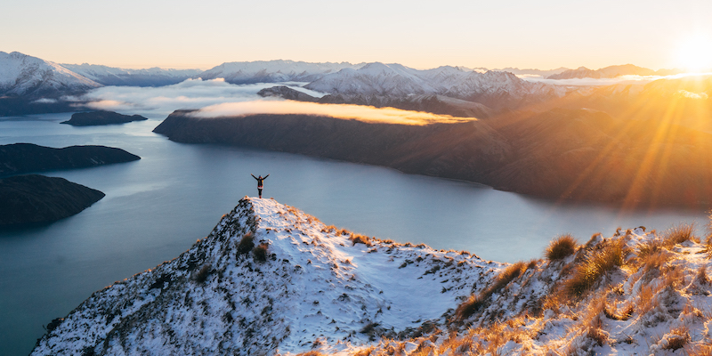 Roys Peak Wanaka sunrise hiking New Zealand