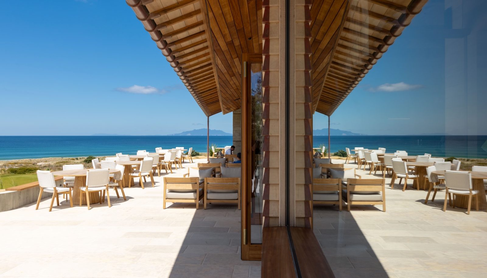 Te Arai Links oceanview luxury golf clubhouse restaurant - New Zealand image by Jono Parker