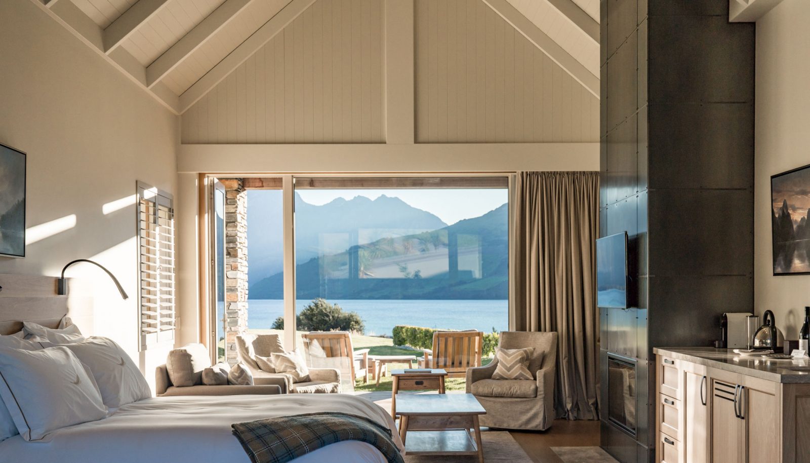 Suite in the Villa at Blanket Bay