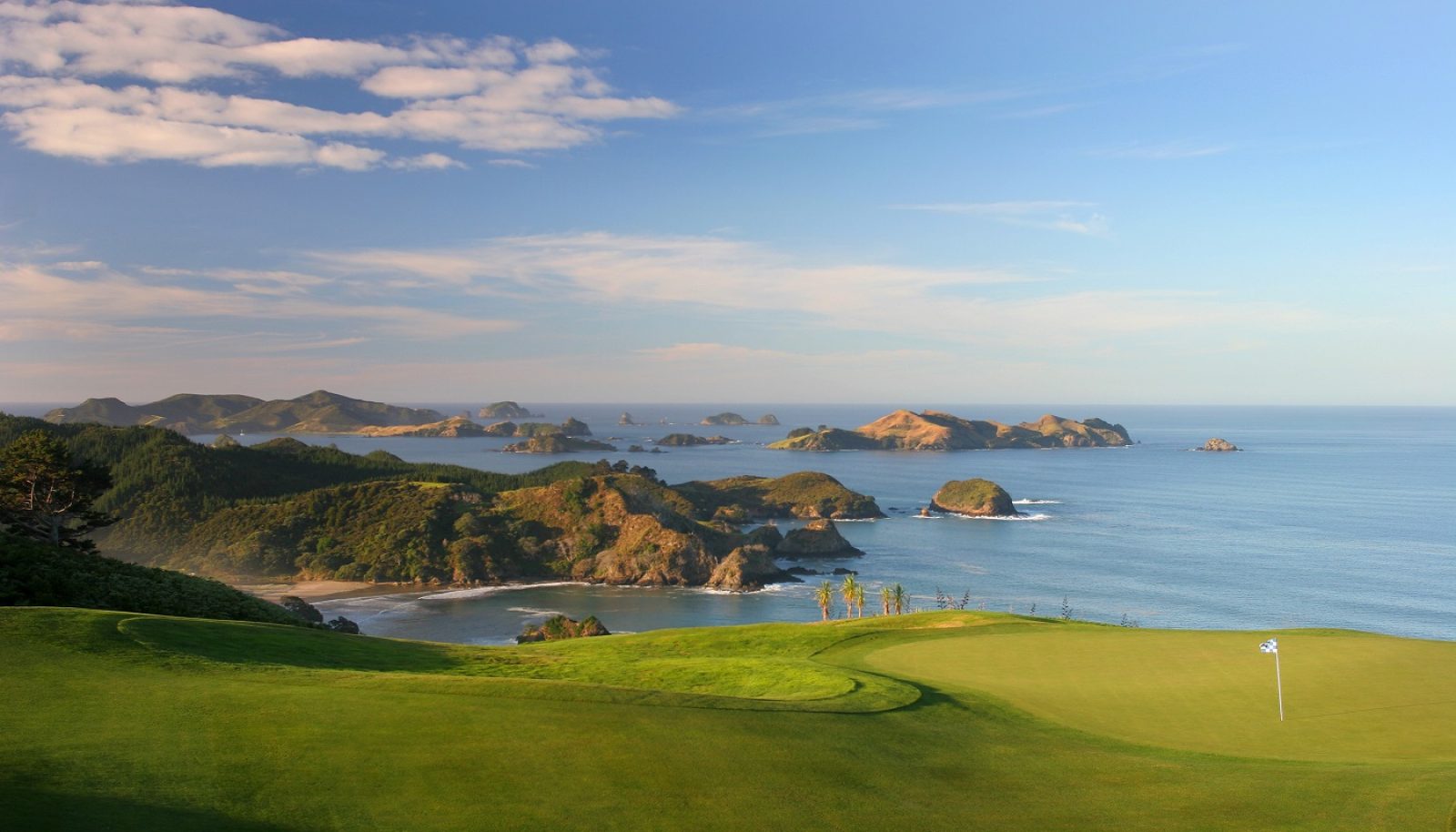 Kauri Cliffs Golf Course overlooking the Cavalli Islands in the Bay of Islands