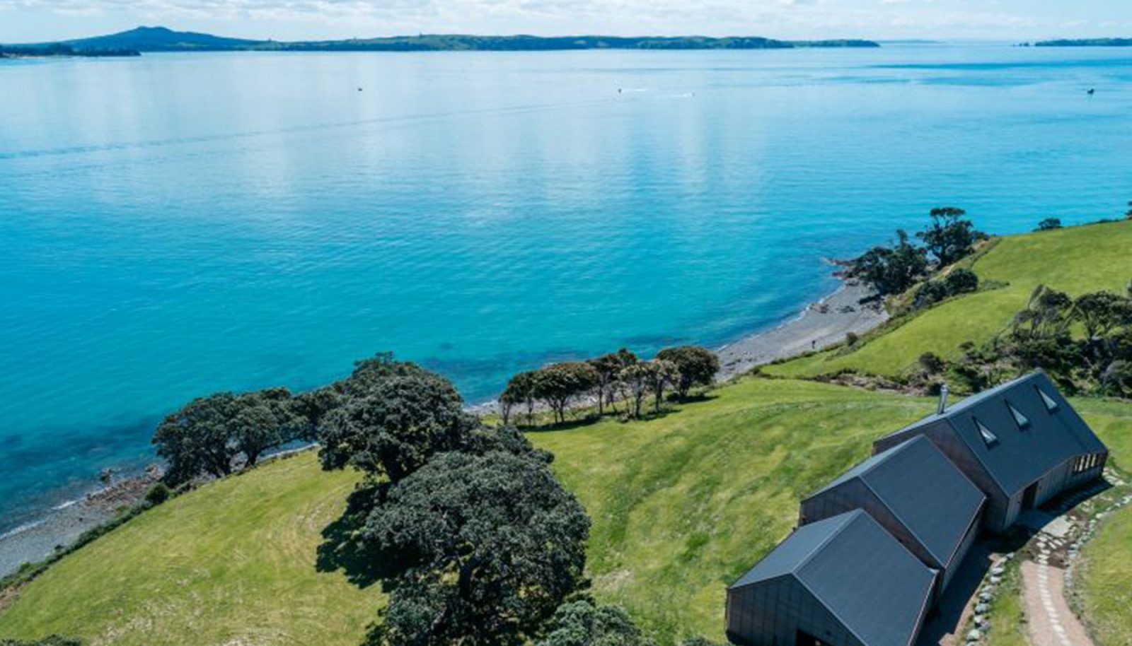 Luxury Waiheke Island villa, Mawhiti