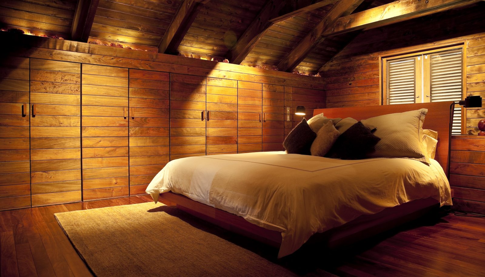A bedroom at The Boathouse, The Landing